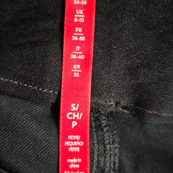 Spanx Women's Washed Black Stretch Twill Ankle Cargo Pants Size Small Petite NWT - Picture 10 of 12